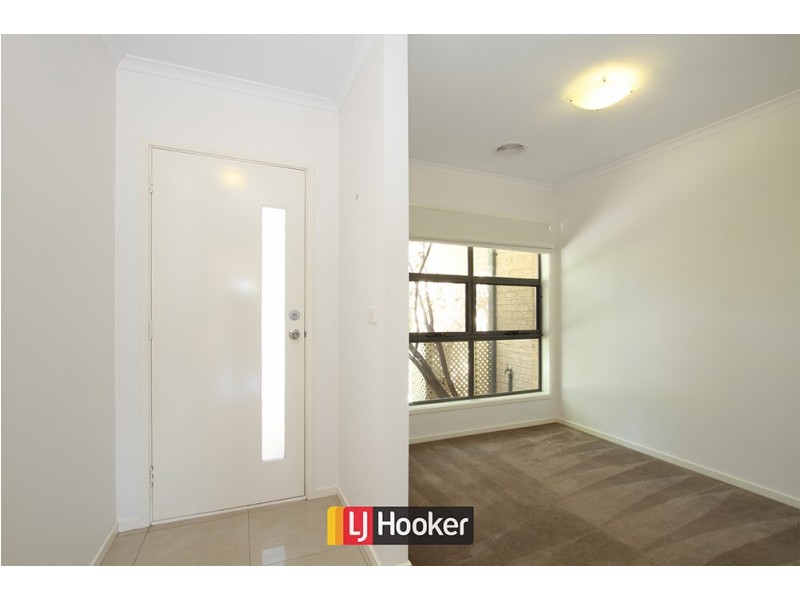 2/13 Coppin Place, Weetangera ACT 2614
