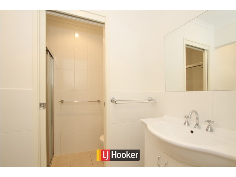 2/13 Coppin Place, Weetangera ACT 2614