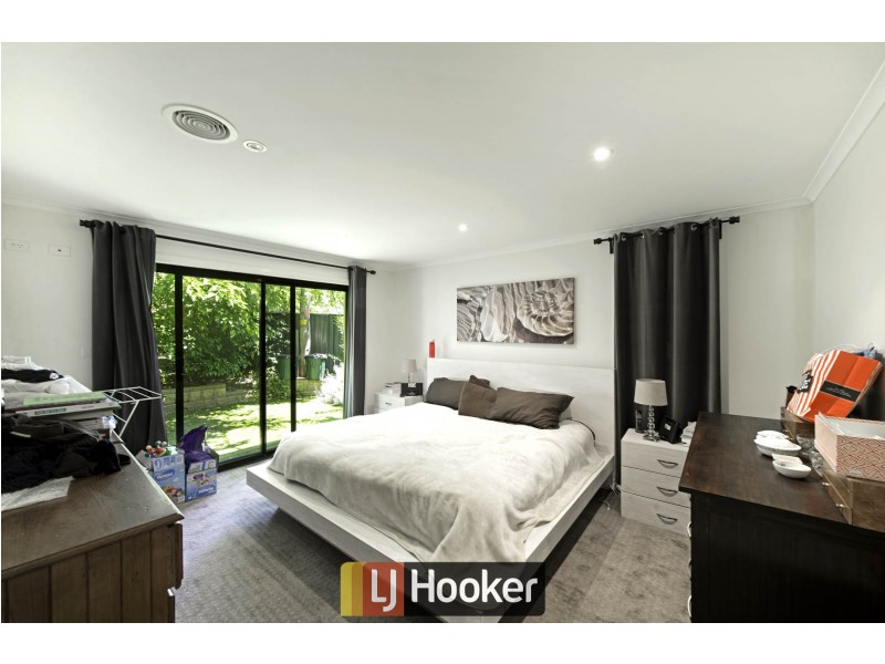 22 Mindarie Street, Narrabundah ACT 2604