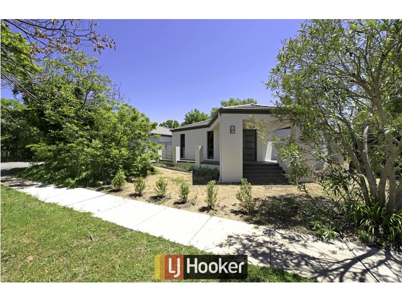 22 Mindarie Street, Narrabundah ACT 2604
