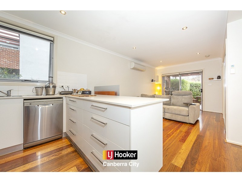 2/21 Majura Avenue, Dickson ACT 2602