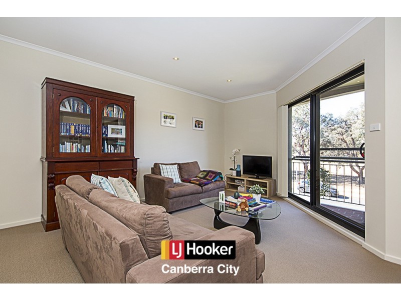 4/5 Wise Street, Braddon ACT 2612