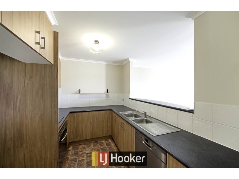37/40 Leahy Close, Narrabundah ACT 2604
