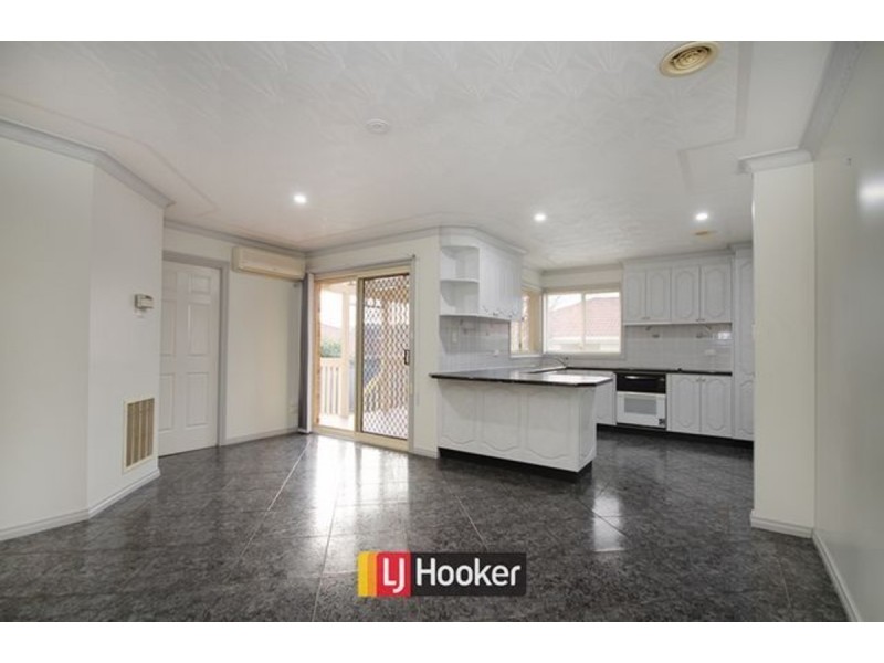 16 Paul Coe Crescent, Ngunnawal ACT 2913