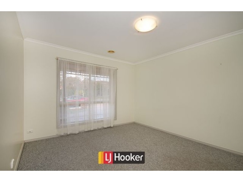 16 Paul Coe Crescent, Ngunnawal ACT 2913