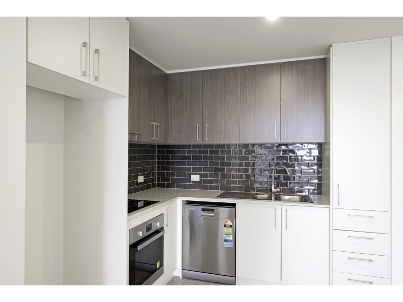 106/2 Hinder Street, Gungahlin ACT 2912