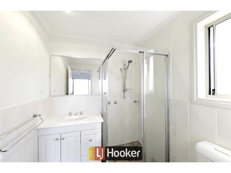 4 Elm Grove, Gungahlin ACT 2912