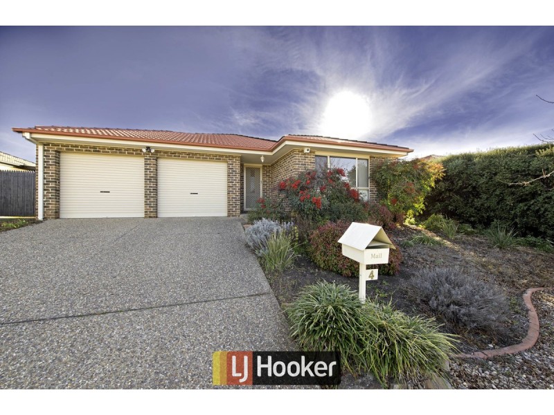 4 Elm Grove, Gungahlin ACT 2912
