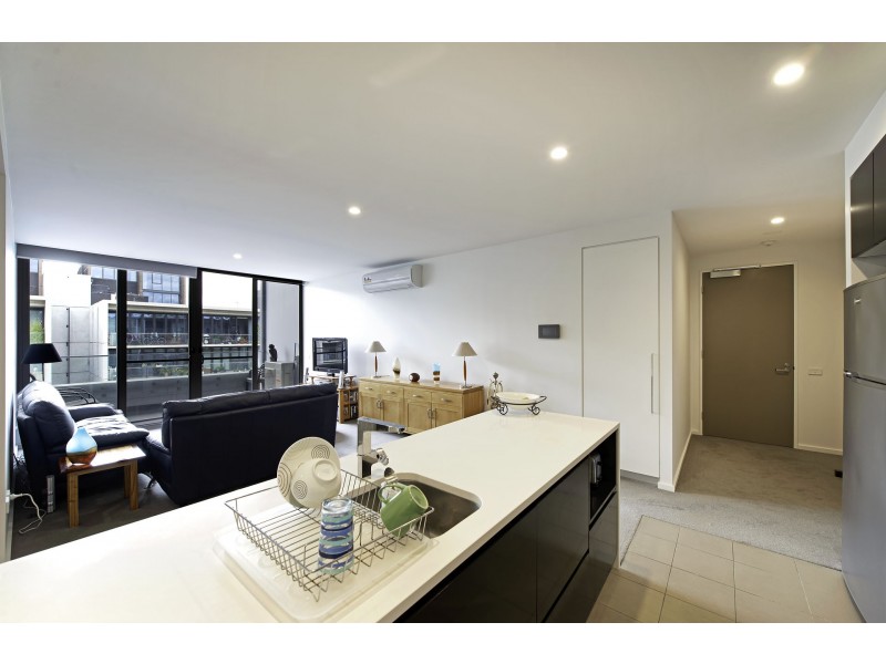 313/50 Eastlake Parade, Kingston ACT 2604