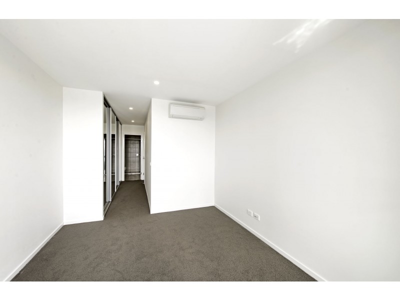 18/2 Hinder Street, Gungahlin ACT 2912
