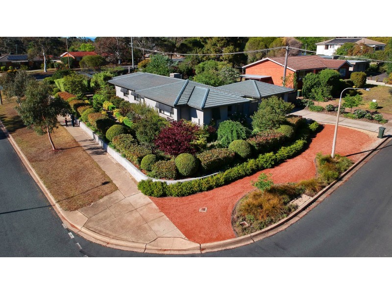 1 Castlereagh Crescent, Macquarie ACT 2614