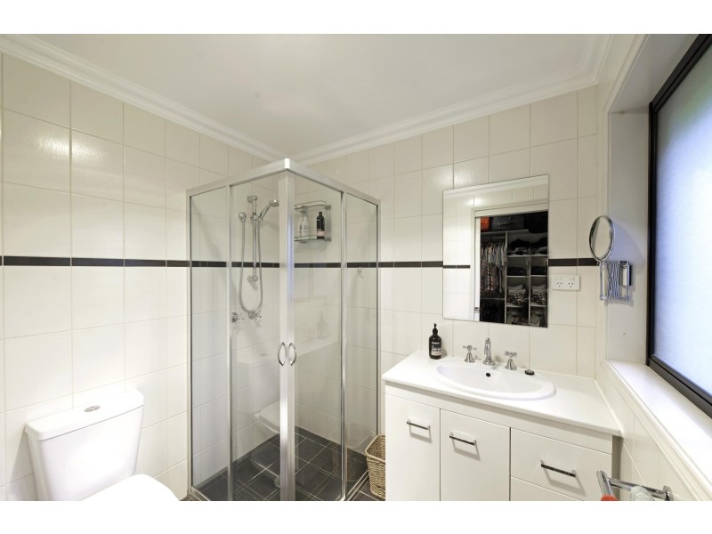 1 Castlereagh Crescent, Macquarie ACT 2614