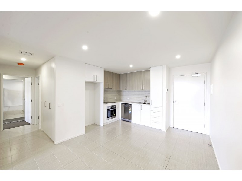 9/2 Hinder Street, Gungahlin ACT 2912