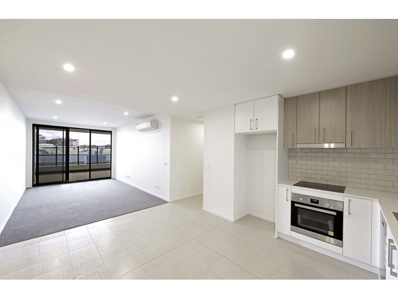 9/2 Hinder Street, Gungahlin ACT 2912