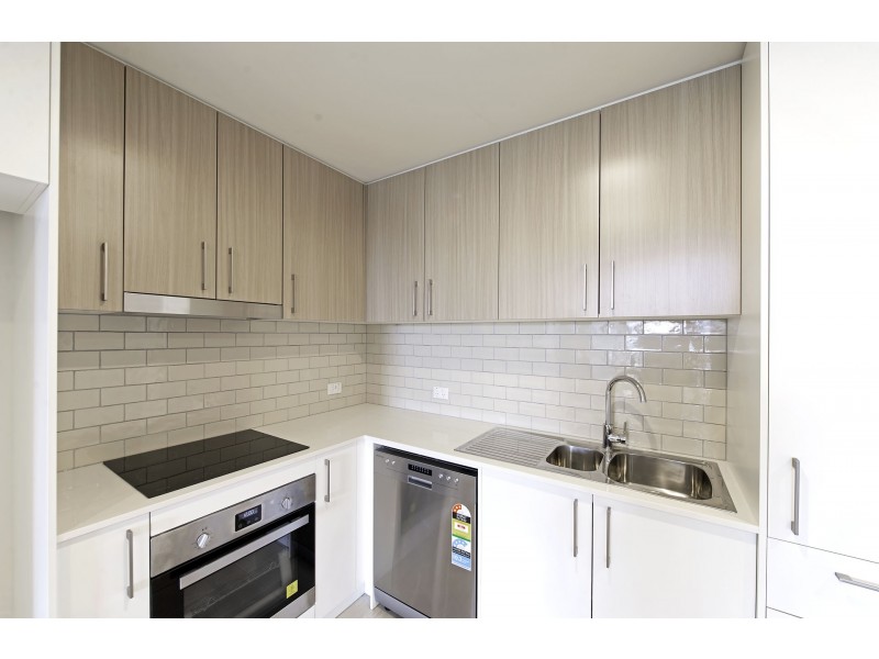 9/2 Hinder Street, Gungahlin ACT 2912