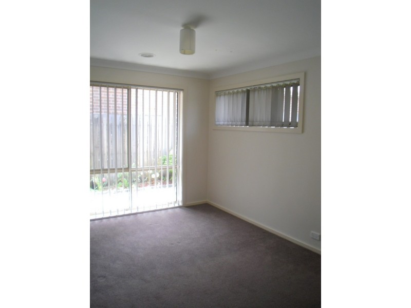 20 Ivy Kent Street, Forde ACT 2914