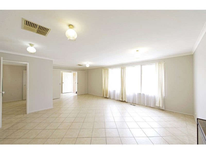 4 Beilby Place, Kambah ACT 2902