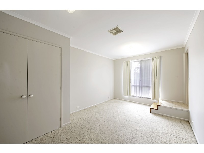 4 Beilby Place, Kambah ACT 2902