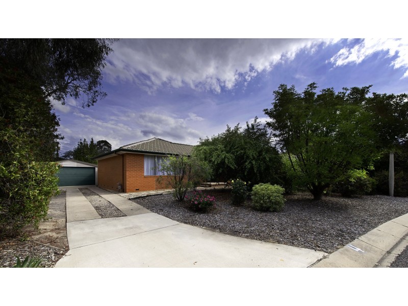 4 Beilby Place, Kambah ACT 2902