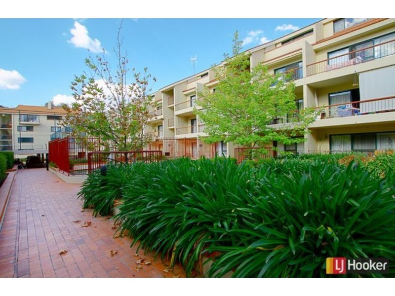 17/14 Boolee Street, Reid ACT 2612