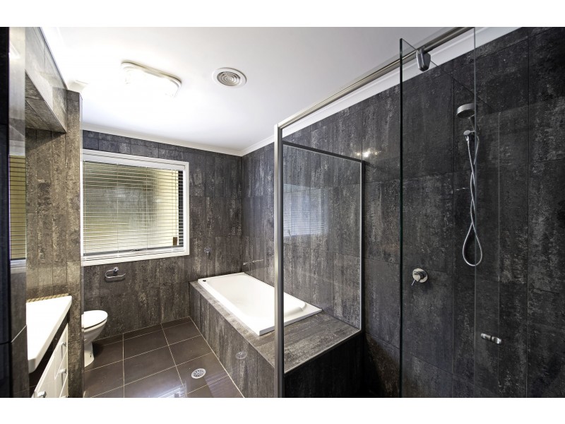 6 Wunderlich Street, Gungahlin ACT 2912