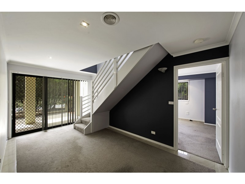 6 Wunderlich Street, Gungahlin ACT 2912