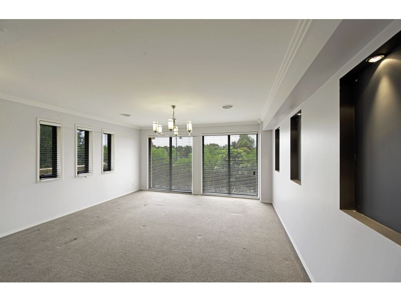 6 Wunderlich Street, Gungahlin ACT 2912