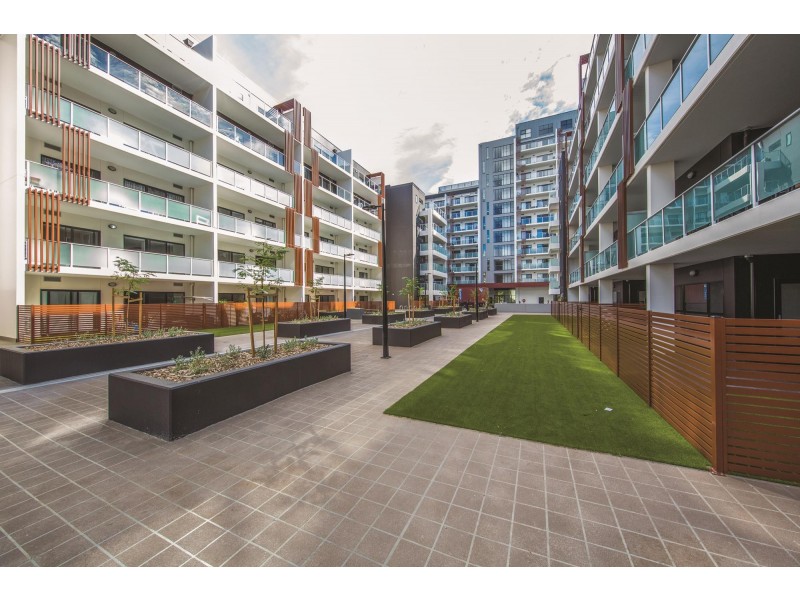 243/12 Limburg Way, Greenway ACT 2900