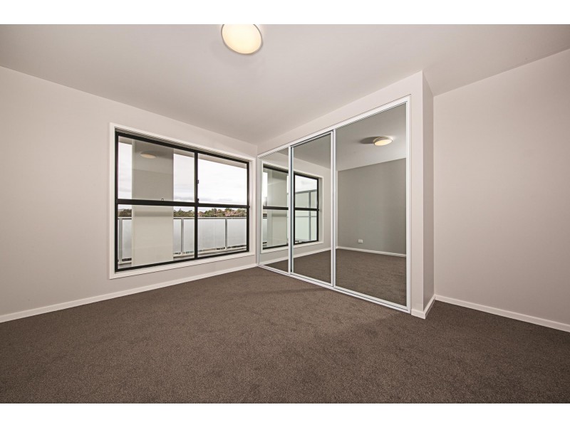 243/12 Limburg Way, Greenway ACT 2900