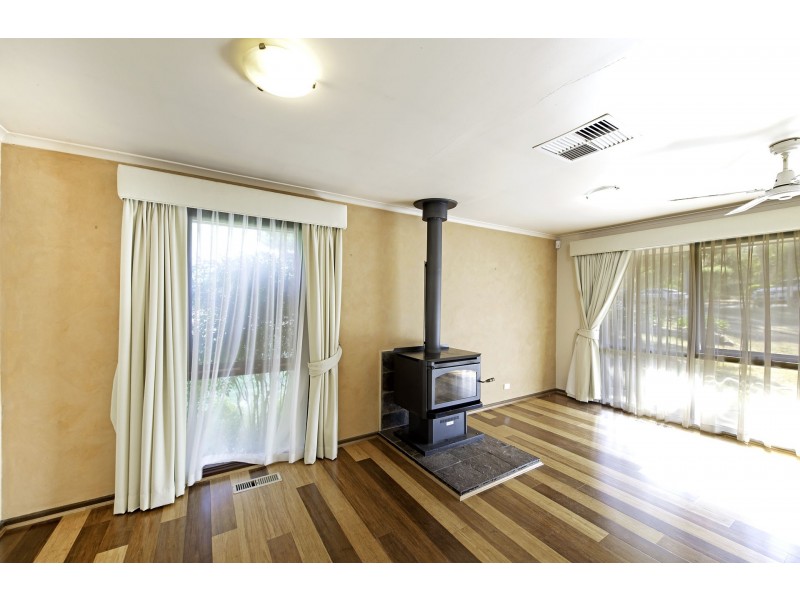 23 Denny Street, Latham ACT 2615