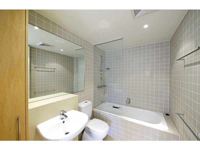 603/165 Northbourne Avenue, Turner ACT 2612