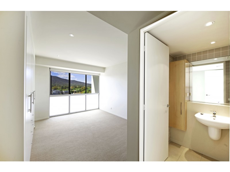 603/165 Northbourne Avenue, Turner ACT 2612