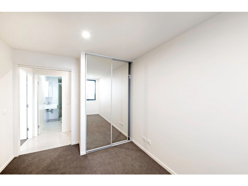9/2 Hinder Street, Gungahlin ACT 2912