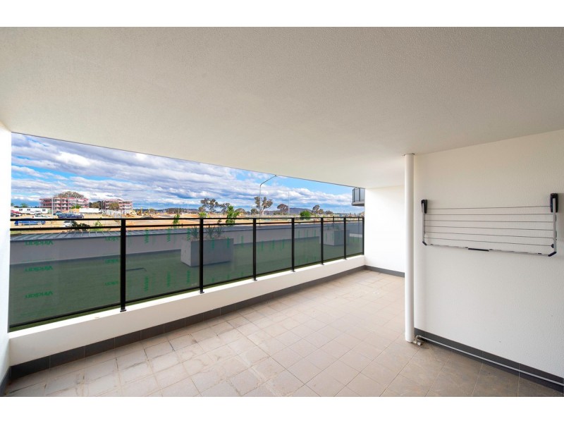 9/2 Hinder Street, Gungahlin ACT 2912