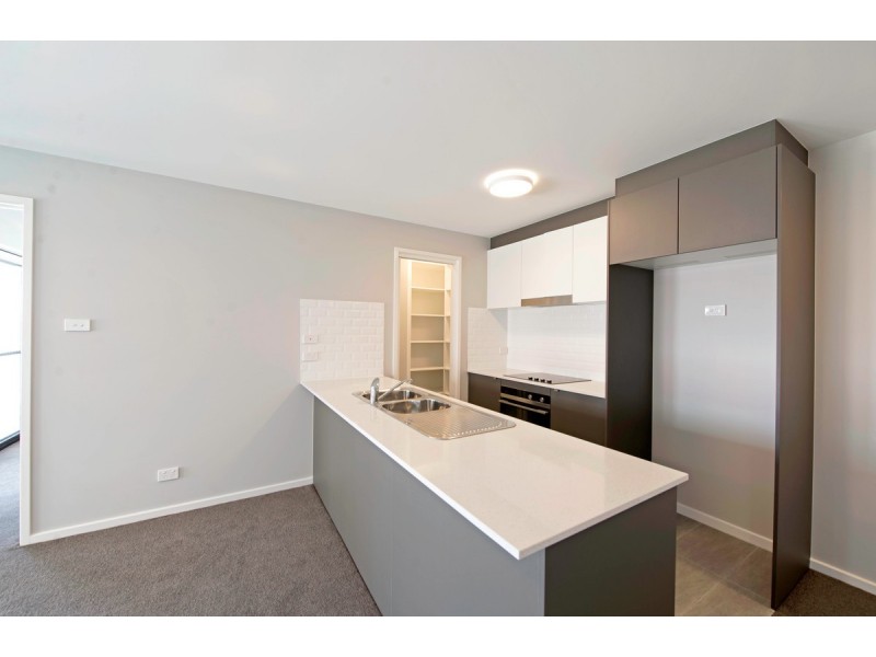 145/8 Limburg Way, Greenway ACT 2900