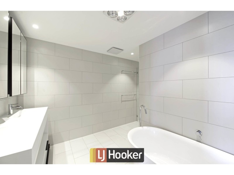 35/14 Trevillian Quay, Kingston ACT 2604