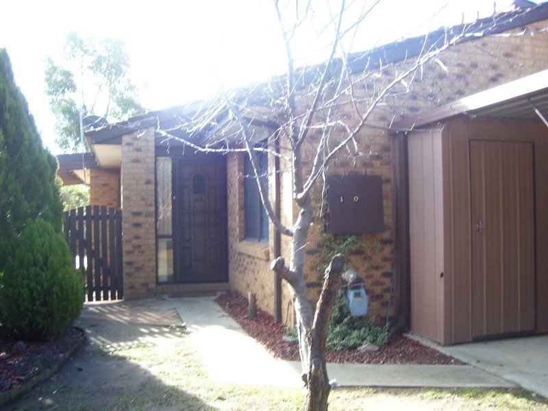 10/6 Beazley Crescent, Calwell ACT 2905