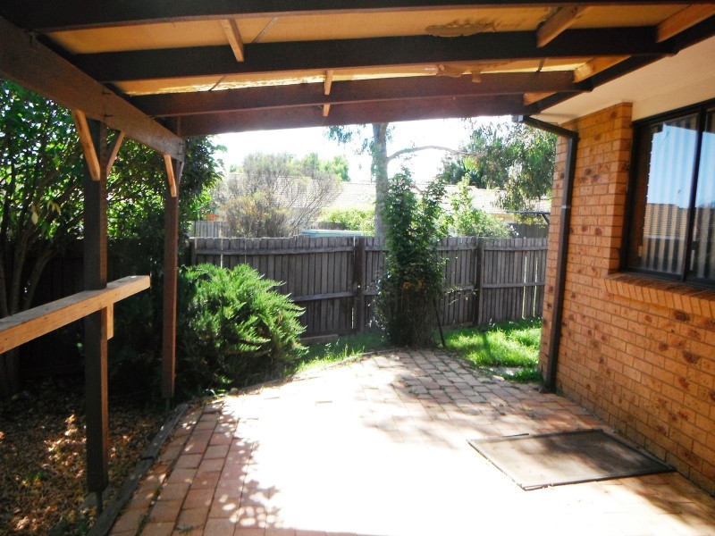 10/6 Beazley Crescent, Calwell ACT 2905