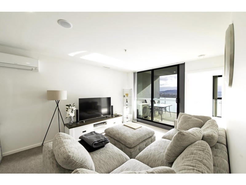 202/1 Anthony Rolfe Avenue, Gungahlin ACT 2912
