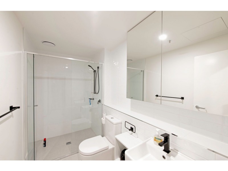 202/1 Anthony Rolfe Avenue, Gungahlin ACT 2912