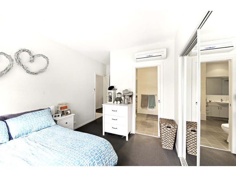 16/15 Fox Place, Lyneham ACT 2602