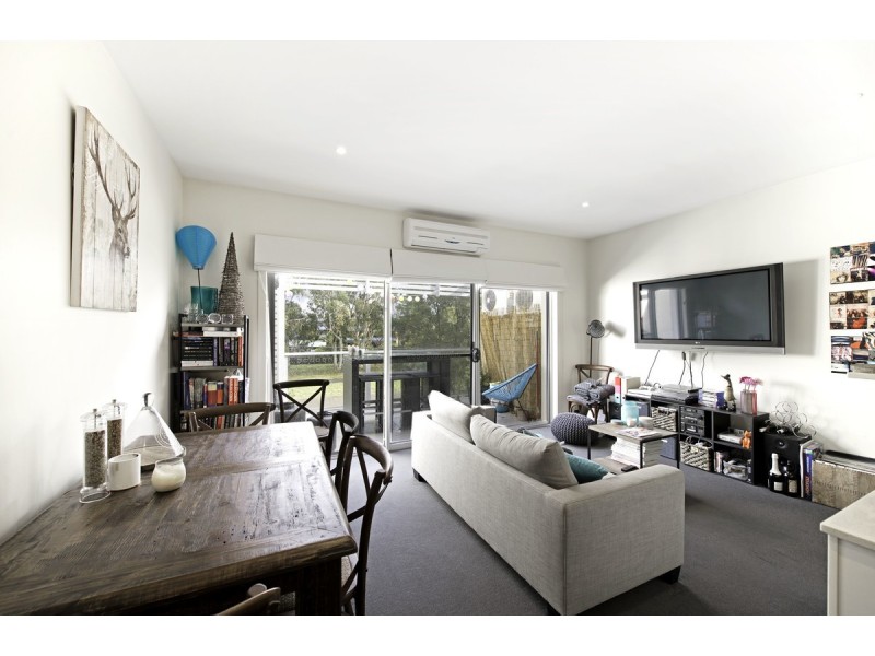 16/15 Fox Place, Lyneham ACT 2602