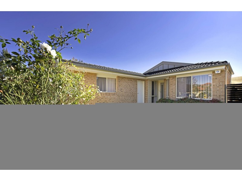 17 Bywaters Street, Amaroo ACT 2914