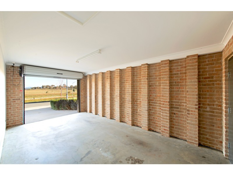 85 Ormiston Circuit, Harrison ACT 2914