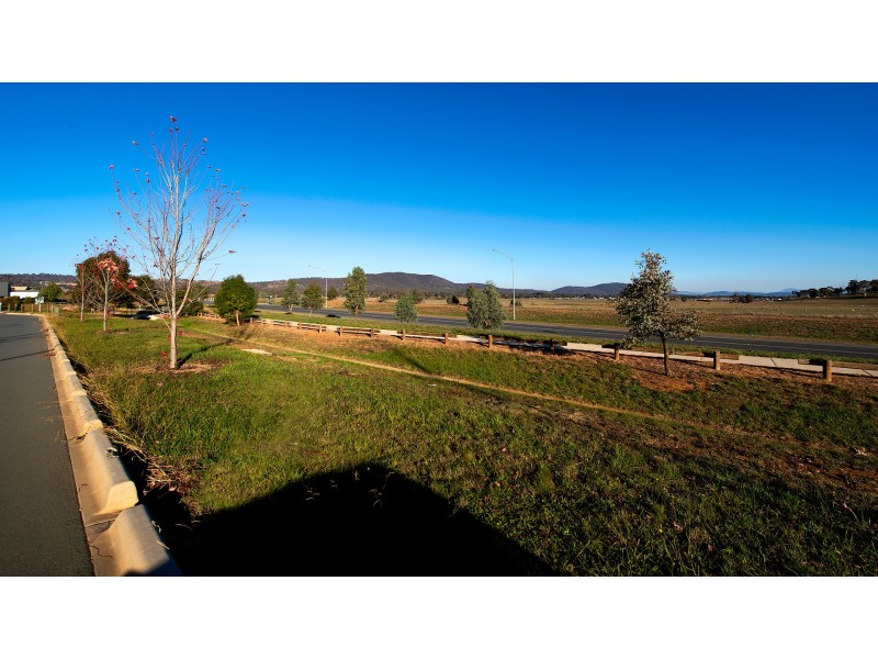 85 Ormiston Circuit, Harrison ACT 2914
