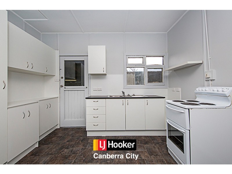 88 Avonley Road, Majura ACT 2609