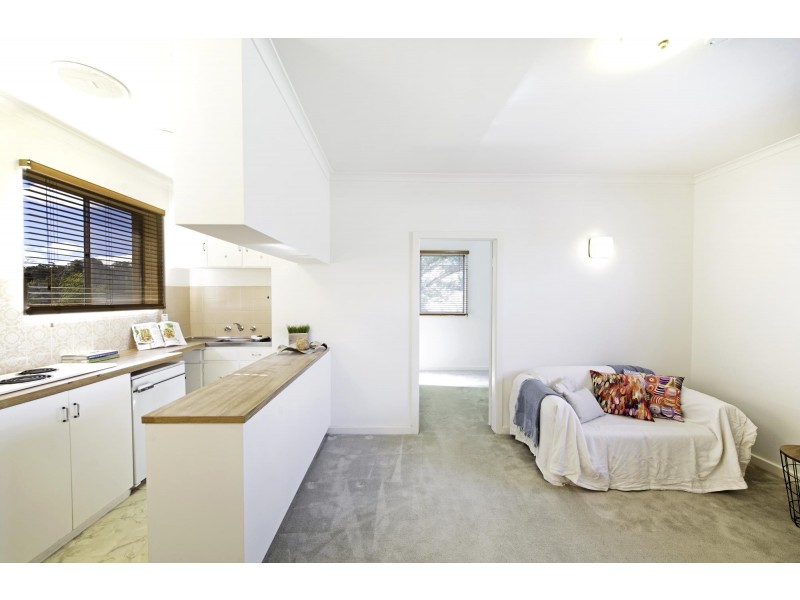 18/11-13 Tryon Street, Hackett ACT 2602