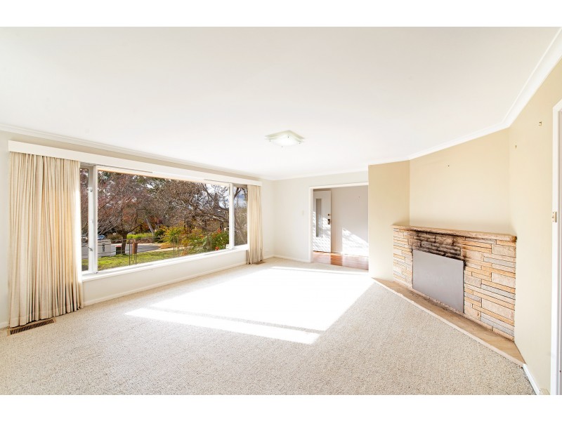 9 Arnhem Place, Red Hill ACT 2603