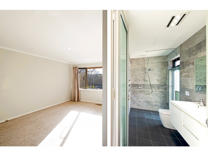 9 Arnhem Place, Red Hill ACT 2603