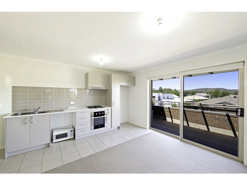 5/70 Kings Canyon Street, Harrison ACT 2914